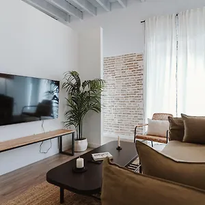 O&l Punonrostro Bright Minimalist , Sevilha Espanha